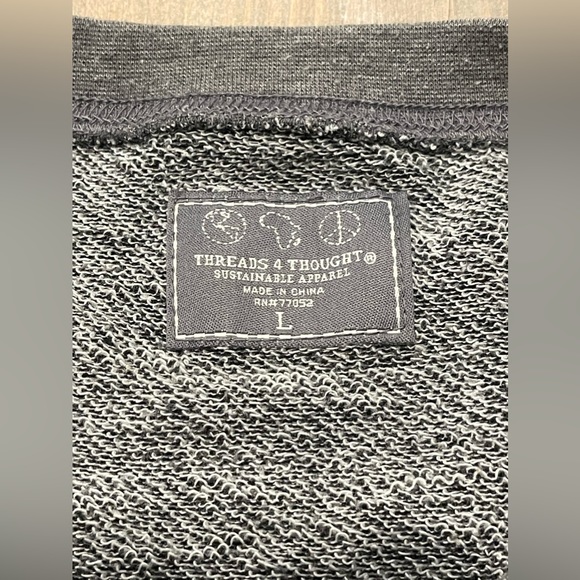 SOLD ✅ Threads 4 Thought Men’s Long Sleeve  Lightweight Gray Sweatshirt Size: L - Picture 5 of 8